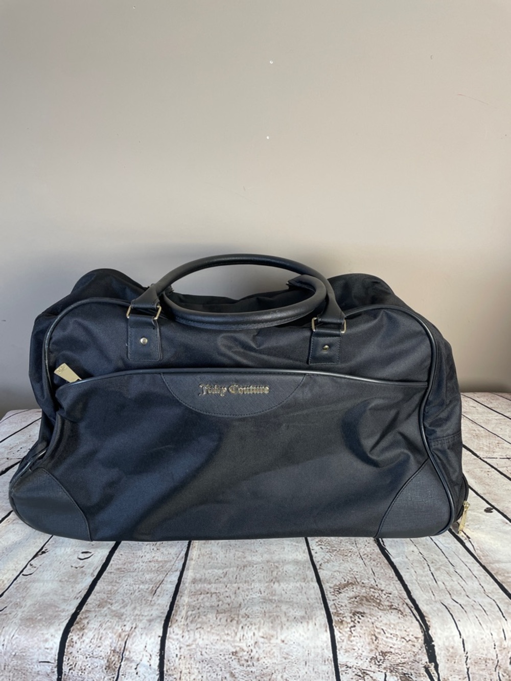 Juicy Couture Weekend Travel Retactable Rolling Unisex Duffel Bag with Gold Logo
